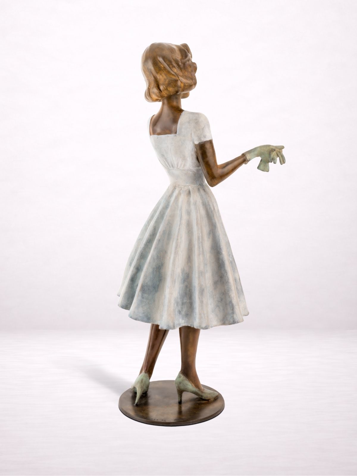 clementine sculpture en bronze femme dos